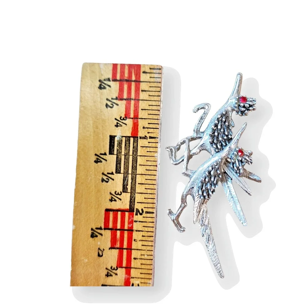 Vintage Roadrunner Brooch Silver Tone Metal Red Eyed Running Bird Vintage